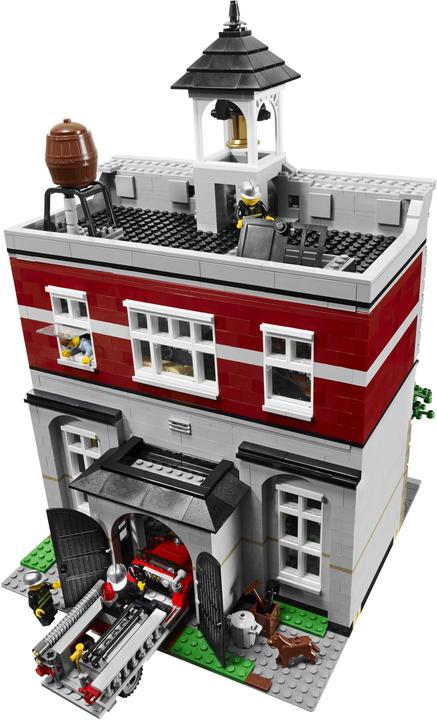 Actual product image LEGO Fire Station (10197, LEGO Creator Expert)