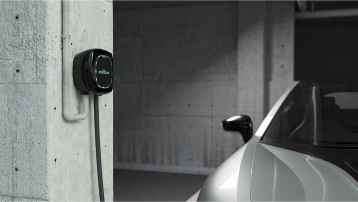 Actual product image Wallbox Pulsar Plus (Type 2, 22 kW, 32 A)