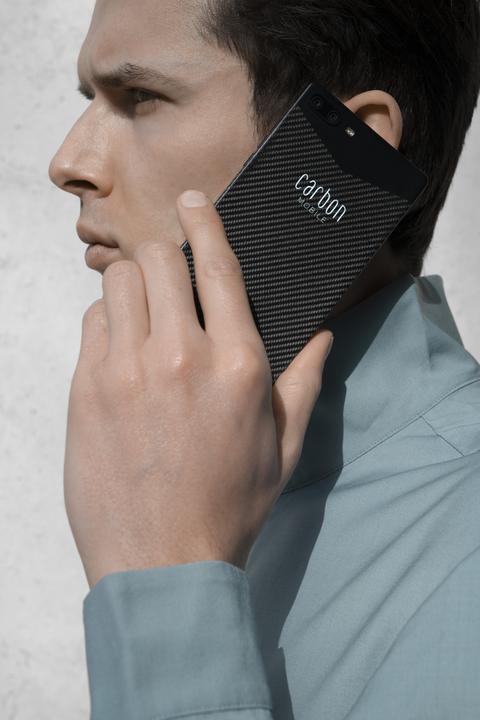 Productafbeelding Carbon Mobile Carbon 1 MK II (256 GB, Origineel koolstofvezel, 6.01", Dubbele SIM + SD, 16 Mpx, 4G)
