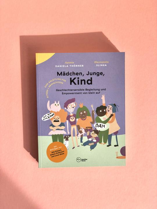 Actual product image Familiar Faces Mädchen, Junge, Kind (German, Daniela Thörner, 2021)