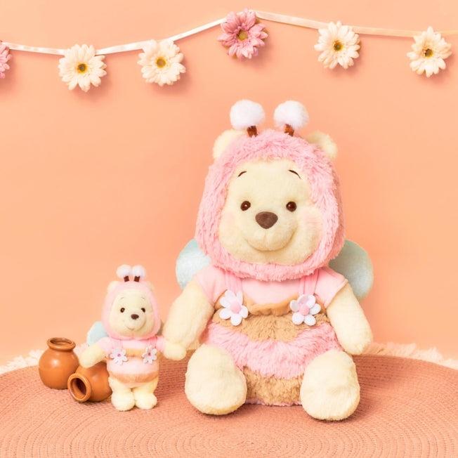 Produktbild Disney Winnie the Pooh Plüschtier (M) Pink Honey Day (39 cm)