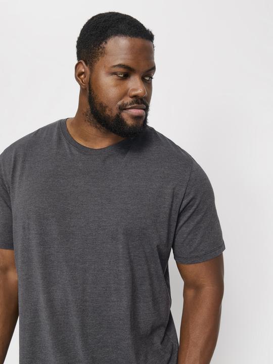 Actual product image Jack & Jones Plus Size Unicoloured T-shirt T-shirt (6XL)