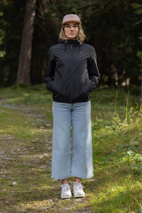 Actual product image Rukka Woof D (46)