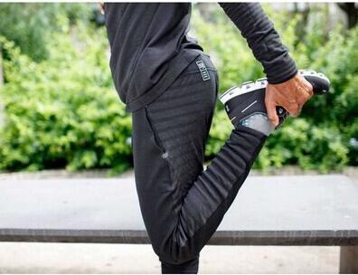Actual product image Compressport Seamless men's running pants (M)