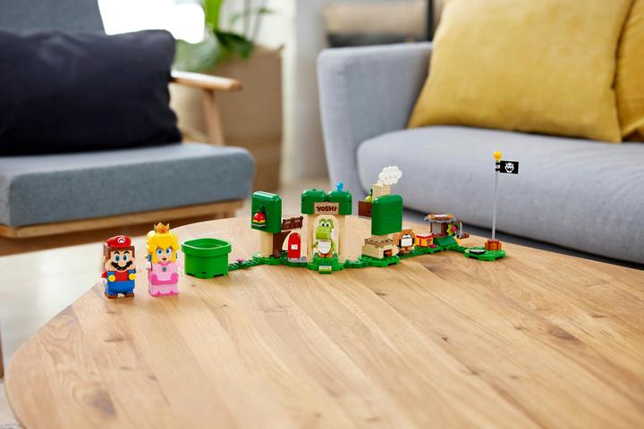 Image du produit LEGO La Maison Cadeau de Yoshi - Kit d'extension (71406, LEGO Super Mario)