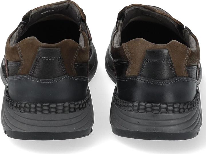 Actual product image Hush Puppies Are you looking for a stylish and comfortable shoe for your leisure time? Then this trendy free (41)