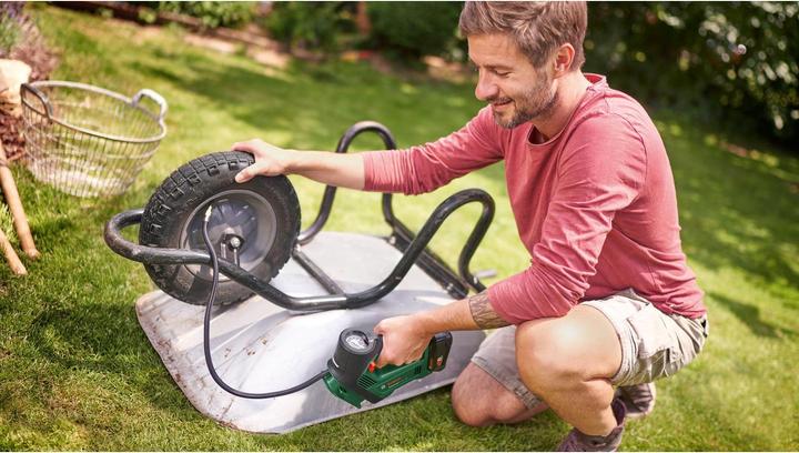 Produktbild Bosch Home & Garden UniversalPump 18V Set (+ 2,0 Ah Starter) (10.30 Bar)