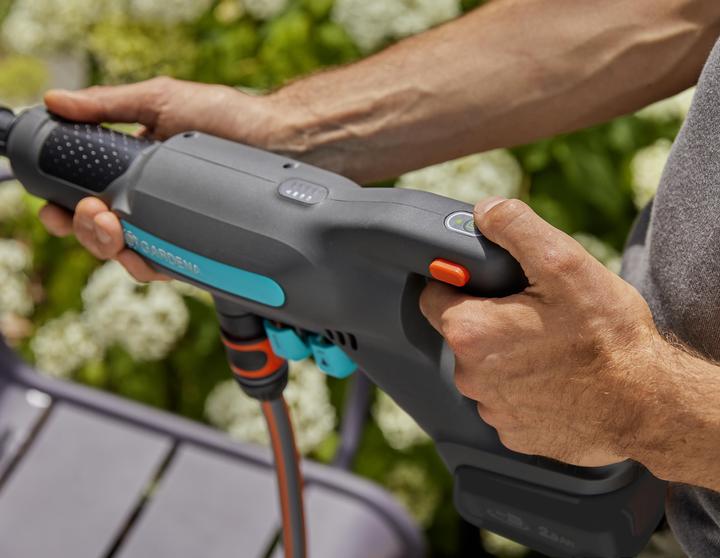 Immagine prodotto Gardena AquaClean (Batteria ricaricabile)