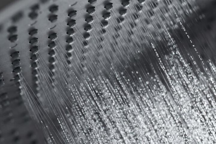Produktbild hansgrohe Rainfinity 3jet Kopfbrause mit Brausearm : Farbe - schwarz chrom gebürstet/graphit (3 Strahlarten, 28.10 l/min)