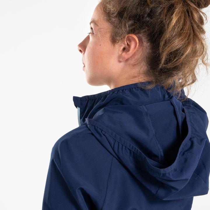 Immagine prodotto Kiprun Laufjacke Kinder winddicht - Wind Jacket marineblau/grau (164)
