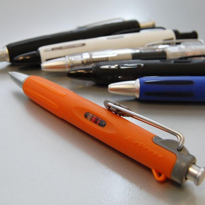Produktbild Tombow AirPress Pen (Black, 1 x)