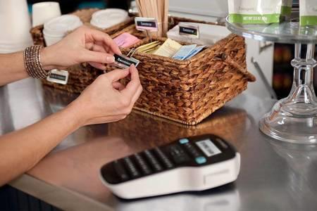 Produktbild Dymo LabelManager LM160 Etikettendrucker Wärmeübertragung Kabellos QWERTY
