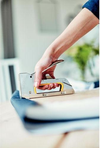 Actual product image Rapid Hand Tacker PRO R23