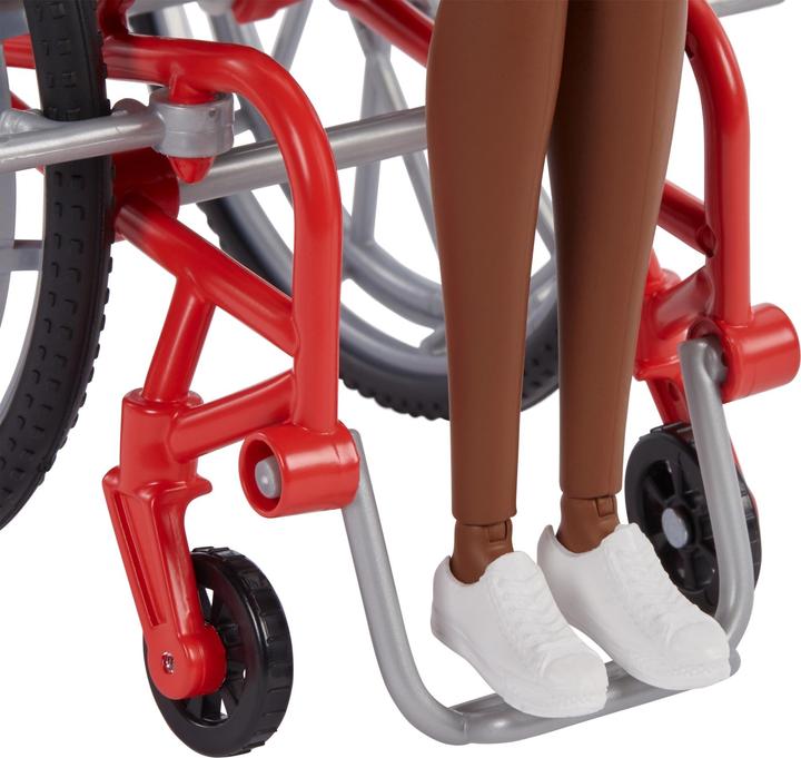 Image du produit Barbie Poupée Fashionistas (afro-américaine) avec fauteuil roulant
