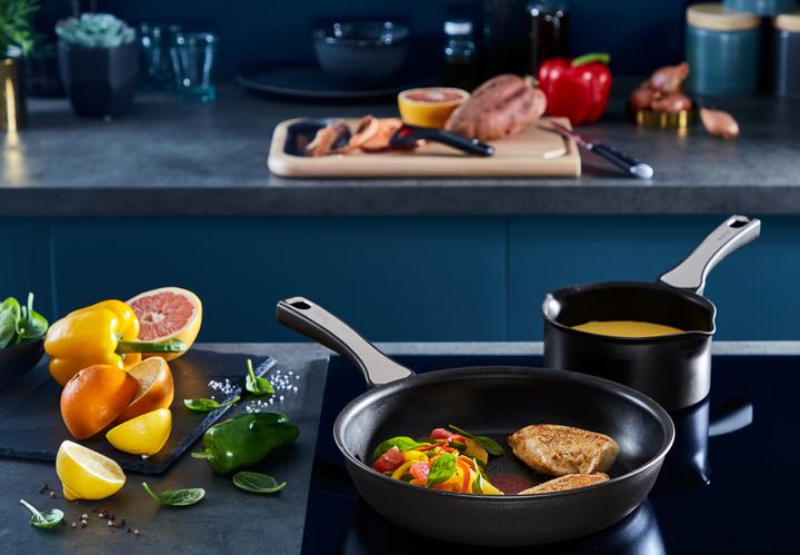 Produktbild Tefal Unlimited On (28 cm, Bratpfanne, Aluminium)
