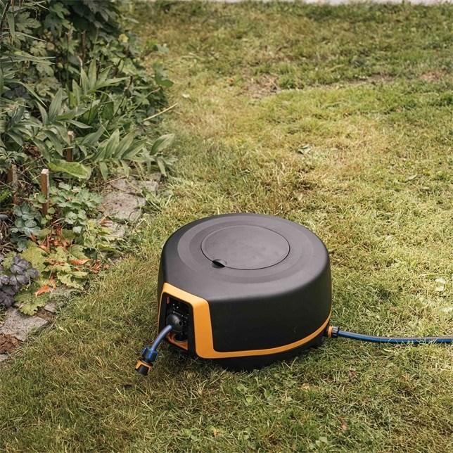 Actual product image Fiskars Automatic XL + Dovana CF (20 m)