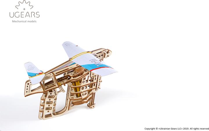Actual product image Ugears Aircraft starter mechanical model kit