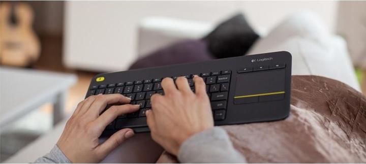 Actual product image Logitech K400 Plus (DE, Wireless)