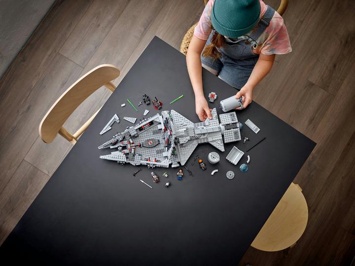 Produktbild LEGO Imperial Light Cruise (75315, LEGO Seltene Sets, LEGO Star Wars)