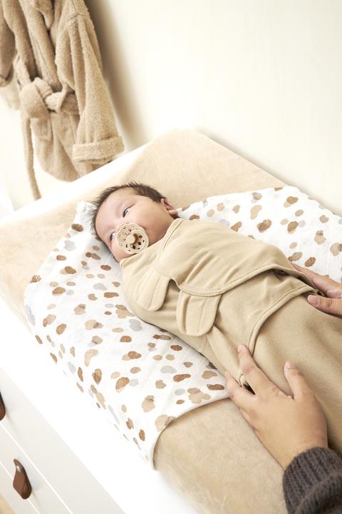Actual product image Meyco Swaddle