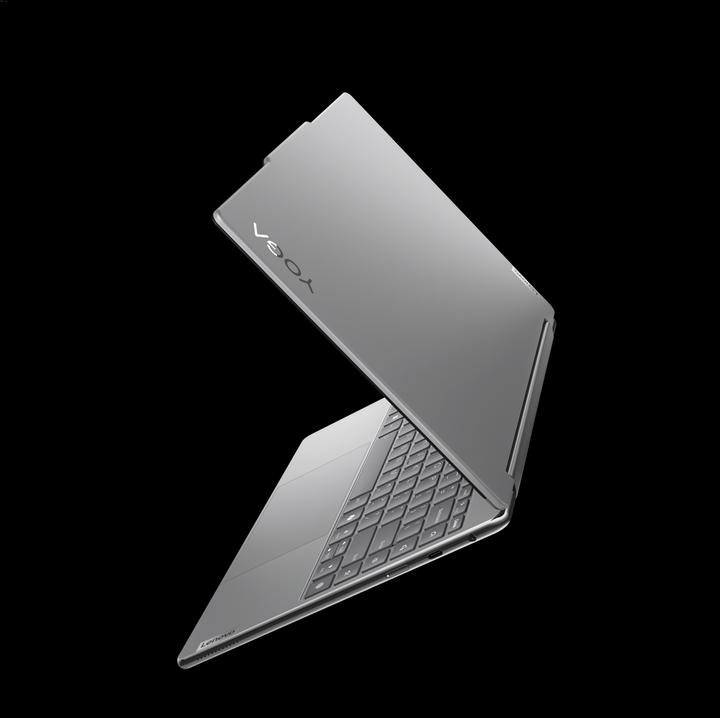 Produktbild Lenovo Yoga 9 2-in-1 (14", Intel Core Ultra 7 155H, 32 GB, 1000 GB, CH)