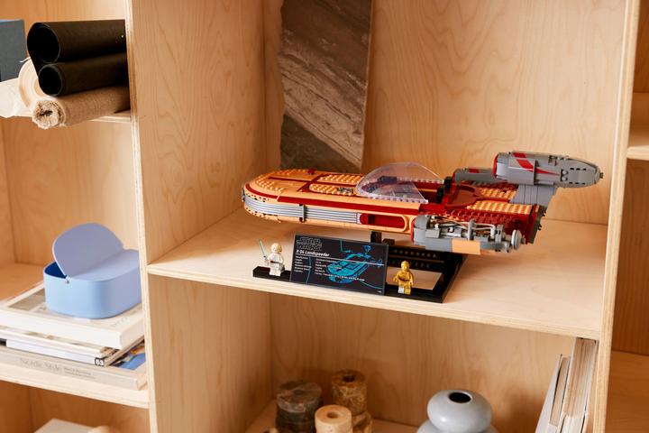 Actual product image LEGO Star Wars - Luke Skywalker's Landspeeder (75341, LEGO Rare Sets)