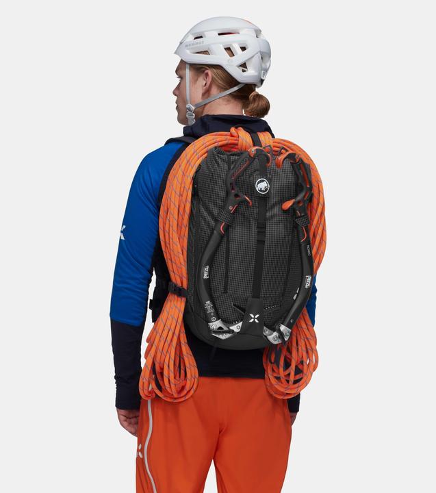 Actual product image Mammut Trion 28 (28 l)