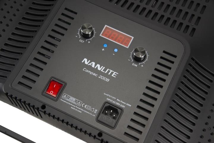 Actual product image Nanlite Compac 200 Bi-Color (Surface luminaire)