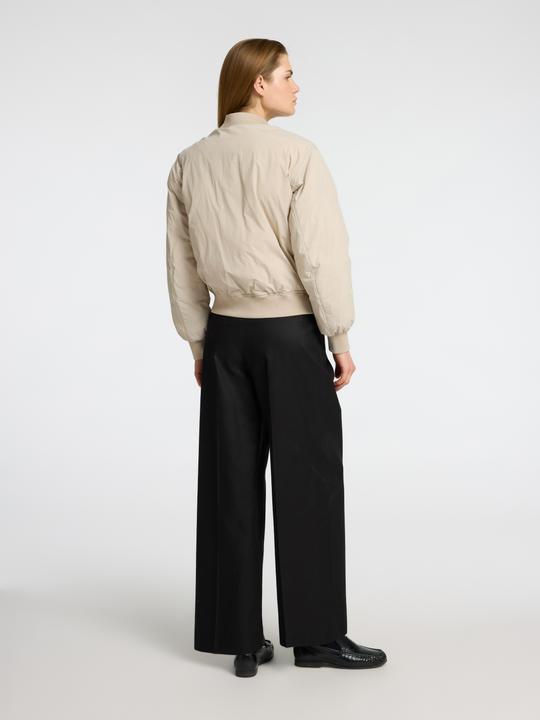 Actual product image Selected Femme Gefütterte Bomberjacke (34)