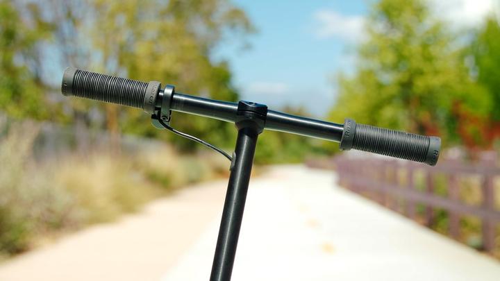 Immagine prodotto Razor Potenza A5 (16 km/h, 16 km, 150 W)
