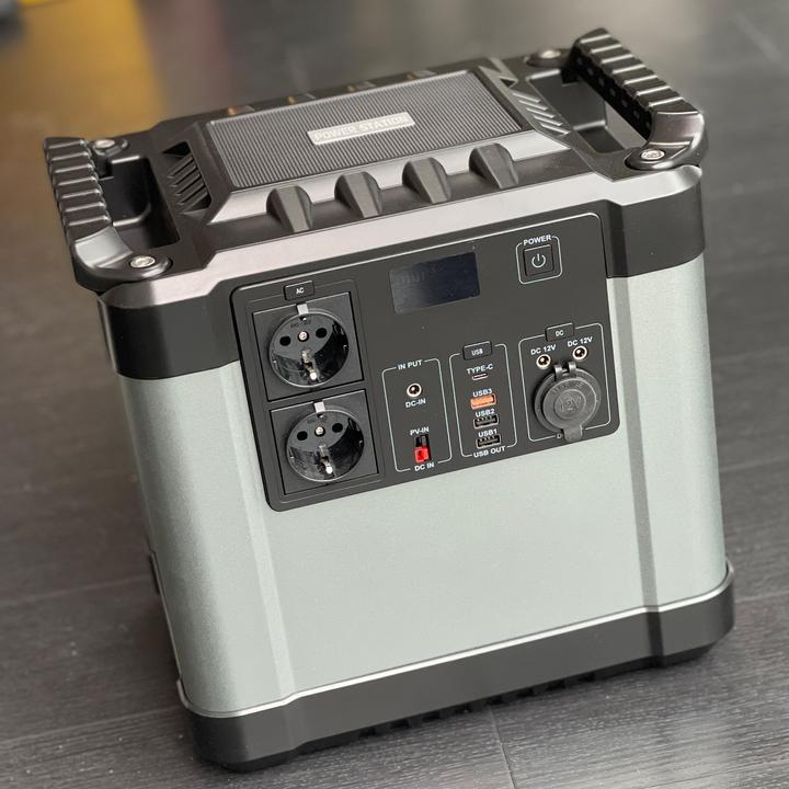 Actual product image AccuCell Portable Powerstation LiFePo4 XXL (2000 Wh, 21 kg)