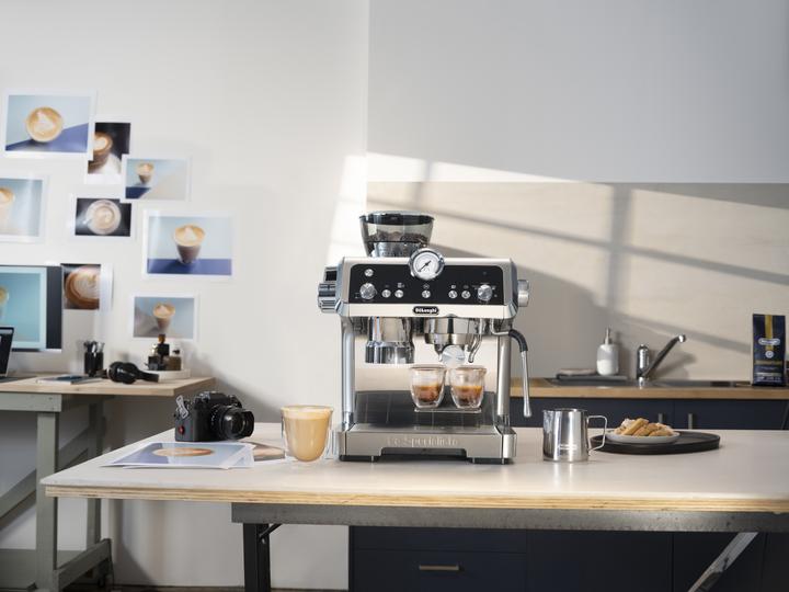Actual product image De'Longhi La Specialista Prestigio