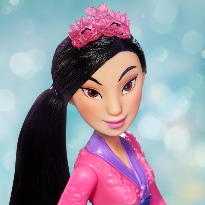 Immagine prodotto Hasbro Bambola Mulan scintillante