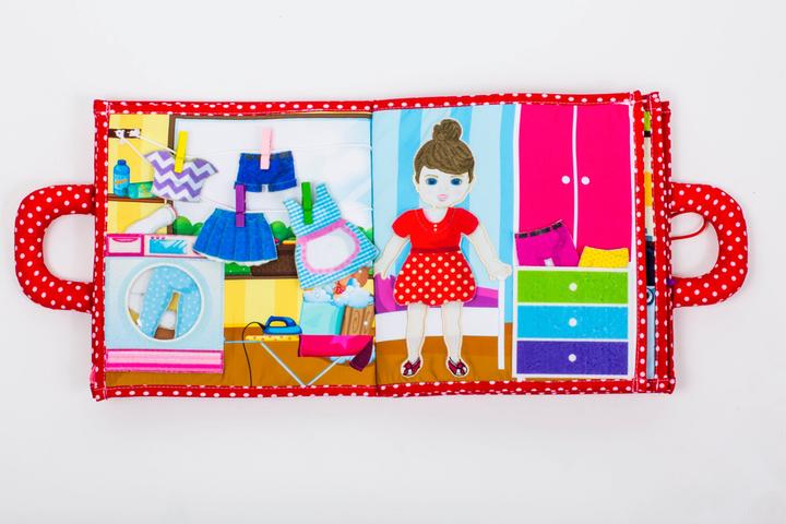 Produktbild Piqipi Quiet Book Stoffbuch Girl Edition (Multilingual)