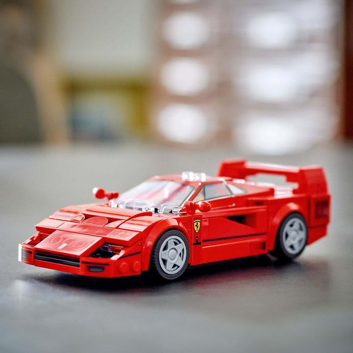 Actual product image LEGO Ferrari F40 super sports car (76934, LEGO Speed Champions)