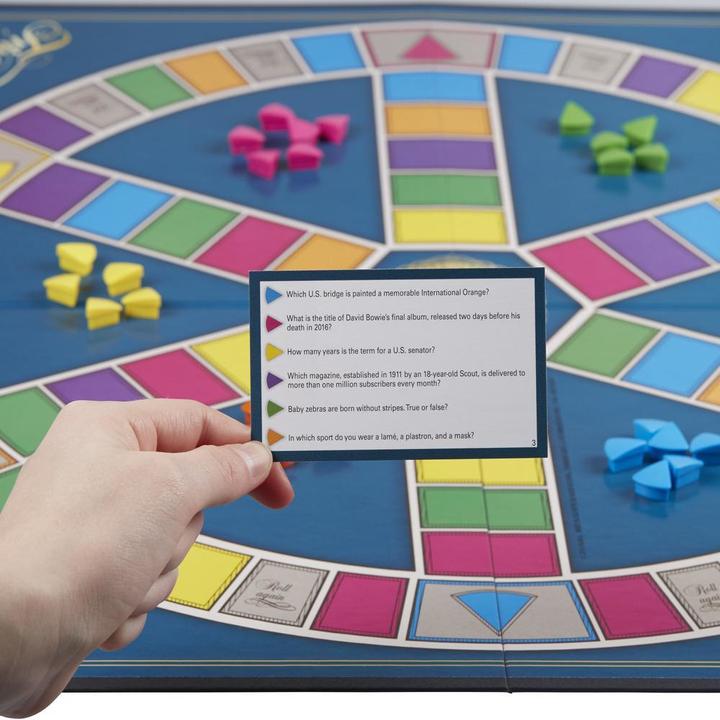Produktbild Hasbro Gaming Trivial Pursuit Game: Classic Edition Brettspiel Bildend (Dänisch)