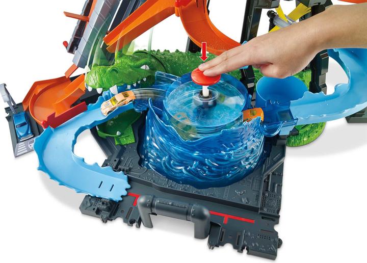 Actual product image Hot Wheels City Ultimate Car Wash