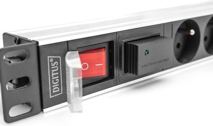 Produktbild Digitus Steckdosenleiste mit Aluminiumprofil und Schalter, 7-fach CEE 7/5 Steckdosen, 2 m Zuleitung mit Über (7 x, CEE 7/5, 2 m)