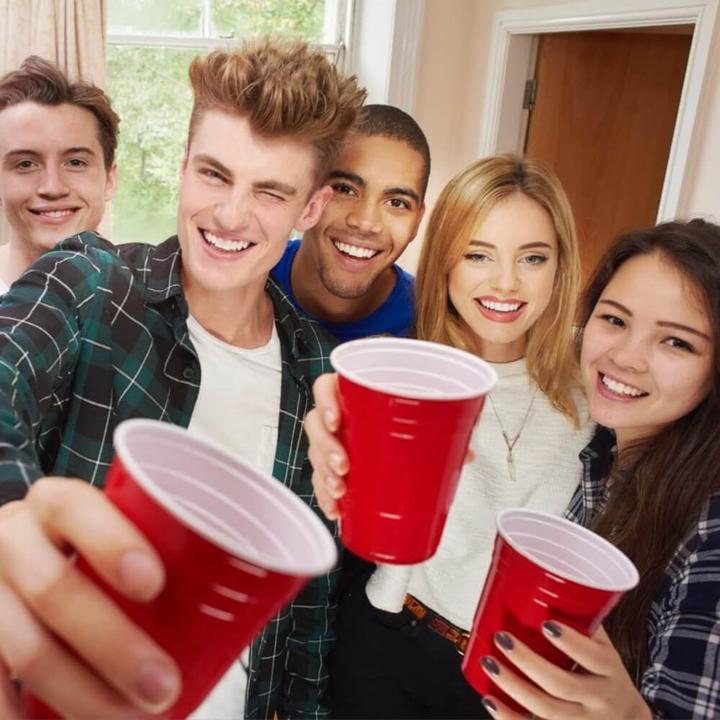Produktbild Dyspo Party Trinkbecher American Cups (25 x)
