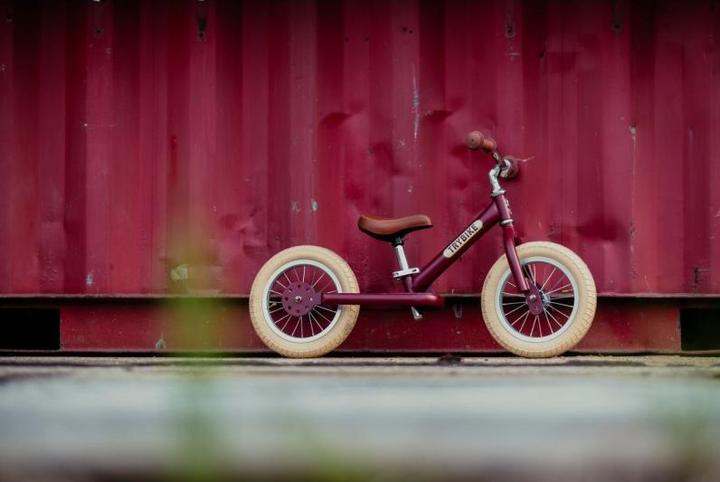 Actual product image Trybike 2 wheels steel - Vintage red (30TBS-2-RED-VIN) (9.65")