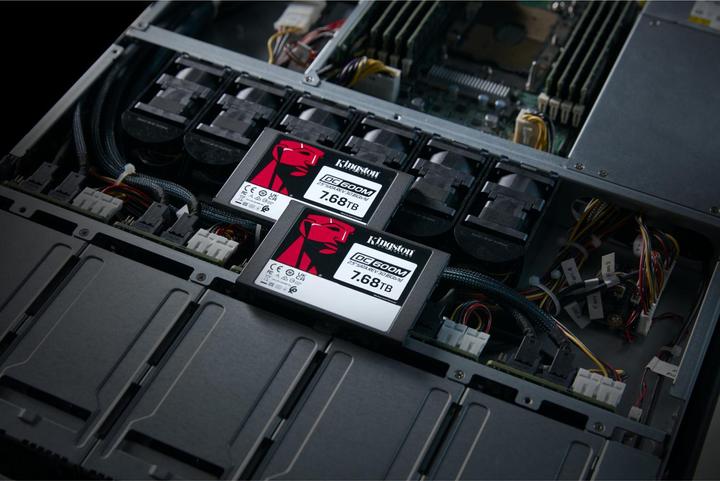Produktbild Kingston DC600M (7680 GB, 2.5")