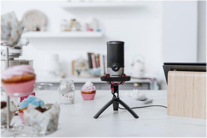Actual product image CHERRY UM 6.0 Advanced
