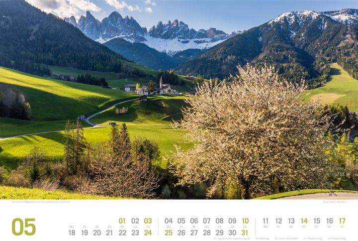 Actual product image Südtirol - von Bozen bis zu den drei Zinnen - ReiseLust Kalender 2026 (45 x 33 cm, Hardcover, German)