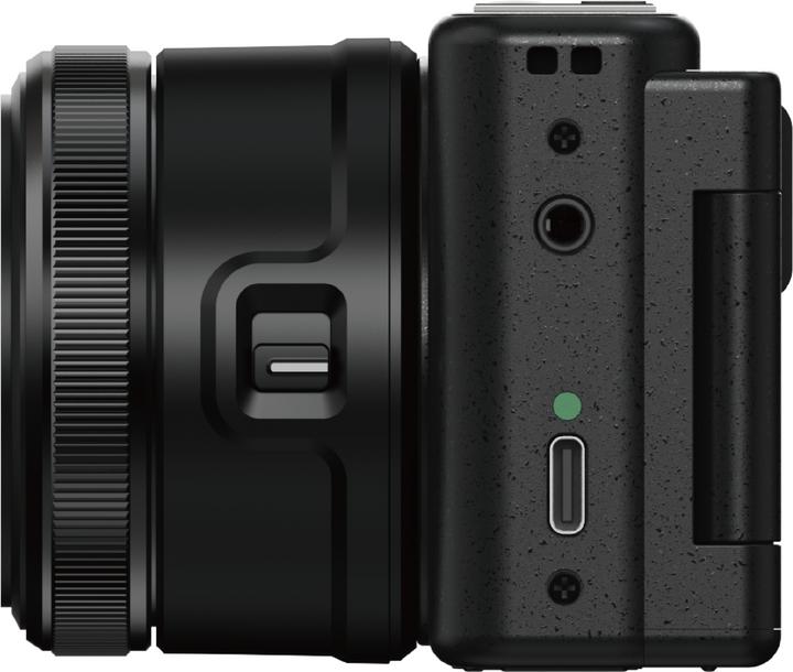 Actual product image Yashica City 200 schwarz (4.9 - 49 mm, 13 Mpx)