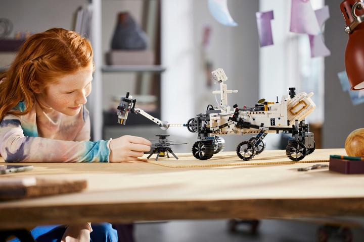 Produktbild LEGO NASA Mars Rover Perseverance (42158, LEGO Technic)