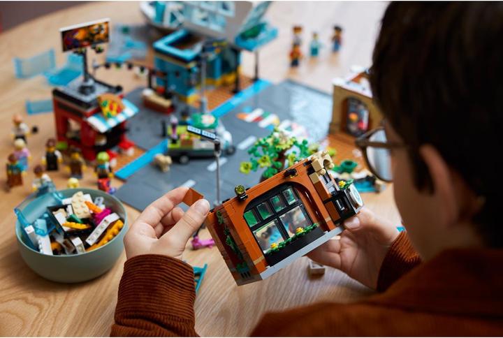 Produktbild LEGO Stadtzentrum (60380, LEGO City)