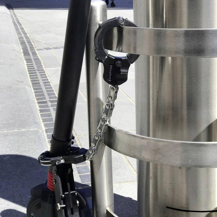 Actual product image Master Lock 8290 Street Cuff (7.60 cm)