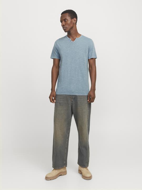 Actual product image Jack & Jones Jjesplit Neck Tee Ss Noos (L)