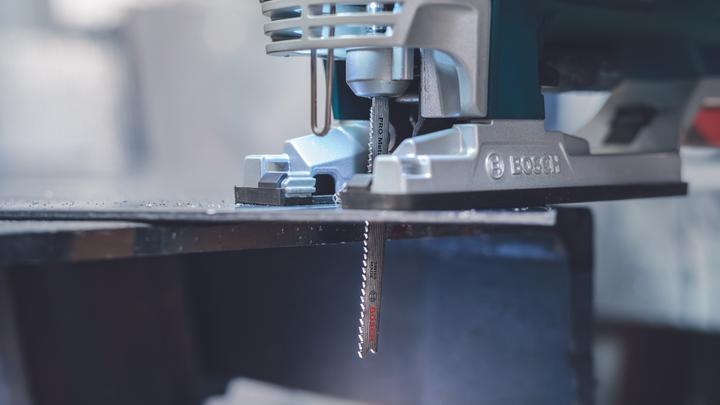 Actual product image Bosch Professional Zubehör PRO Metal thick and thin T123XF jigsaw blade, 100 mm, 25 pcs.