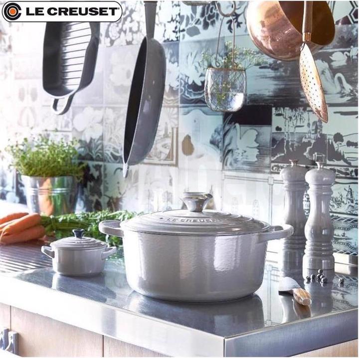 Image du produit Le Creuset Rôtissoire Signature (20 cm, Cocotte + faitout, Fonte)